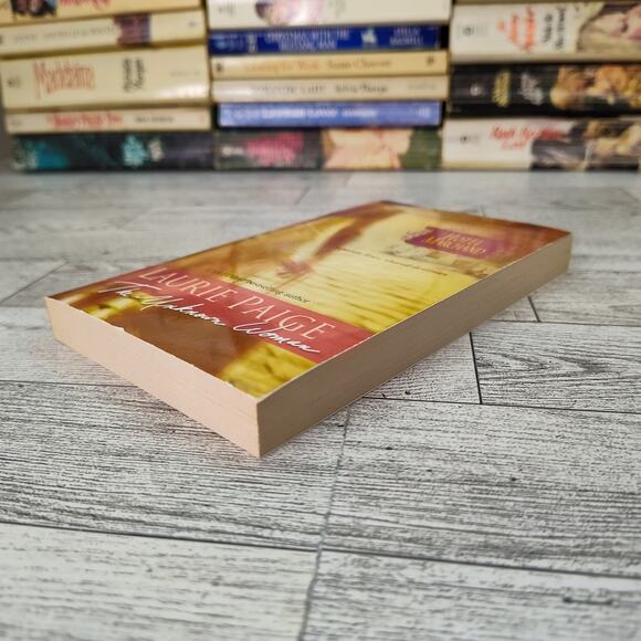 The Unknown Woman Laurie Paige Hotel Marchand 2006 Harlequin‎ Romance Paperback - Picture 7 of 10